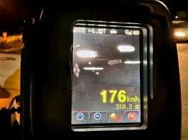 Sandero acima de 170km/h na SC-401