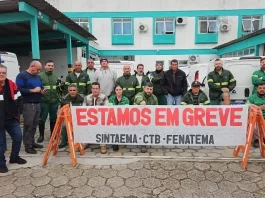 Funcionários da Casan entram em greve em todo o estado Funcionários da Casan entram em greve em todo o estado