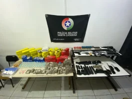Depósito de drogas e armas é encontrado pela Polícia Militar em Balneário Gaivota