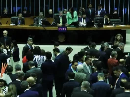 Câmara revoga novo seguro DPVAT e limita bloqueio de emendas