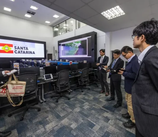 Missão japonesa busca soluções para desastres climáticos em SC