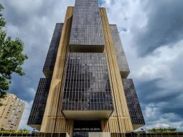 Hackers invadem empresa de tecnologia e desviam valores de contas no Banco Central