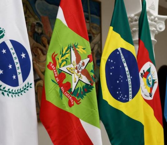 Governadores assinam Carta Manifesto em defesa da malha ferroviária da Região Sul