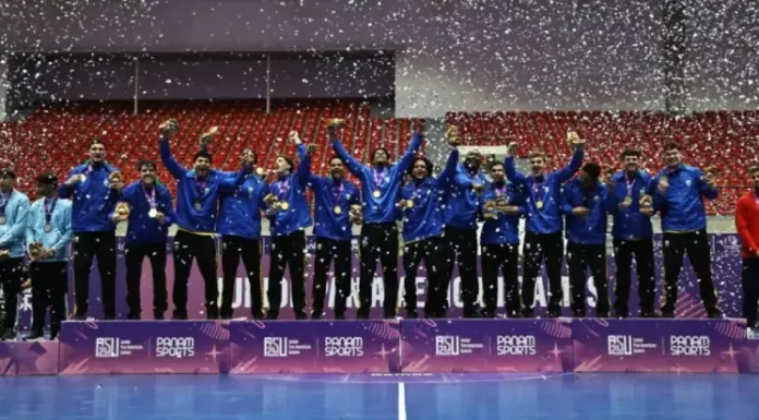 Com dois atletas de São José, Brasil é campeão Pan-Americano Júnior de Handebol Jogadores da Seleção Brasileira de Handebol comemoram o título do Pan-Americano Júnior 2025, incluindo os atletas de São José, Gabriel Silva e Lucas Silva.