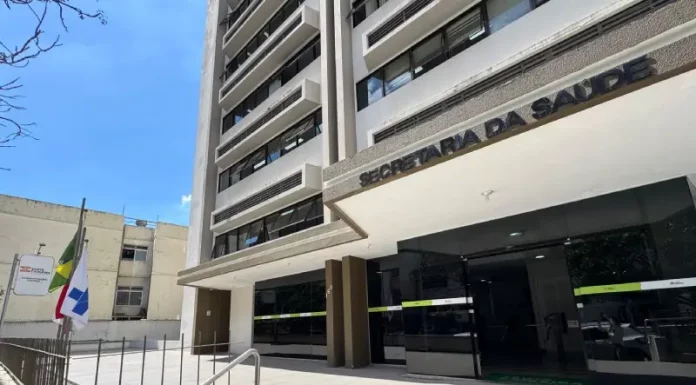 Governo do estado lança concurso público da Saúde com 511 vagas Fachada principal da Secretaria de Estado da Saúde, sede do órgão responsável pelo concurso público da Saúde em Santa Catarina.