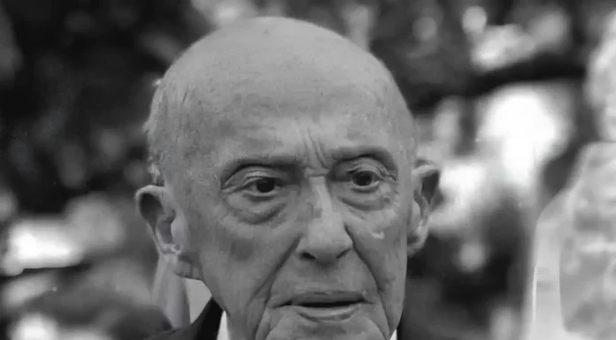 Imagem do ex-vereador Aclici João de Campos, Seu Pialo, símbolo de dedicação à cidade de Biguaçu.