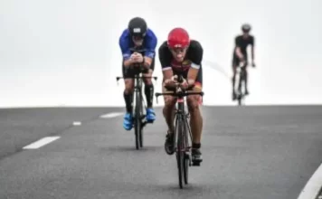 Evento esportivo causa alteração nas rodovias estaduais de Florianópolis neste domingo Ciclistas participam de evento esportivo em Florianópolis e percorrem trecho viário usado na competição.