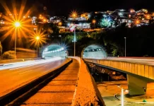 Entrada do túnel Antonieta de Barros, destacando o local que terá interdição parcial para manutenção de câmeras.
