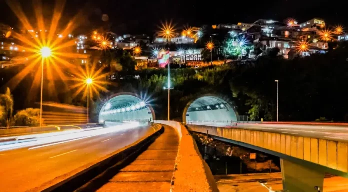 Entrada do túnel Antonieta de Barros, destacando o local que terá interdição parcial para manutenção de câmeras.