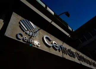 Celesc lança Chamada Pública para aquisição de imóveis em Florianópolis e São Francisco do Sul Fachada da Celesc, empresa que lançou Chamada Pública para aquisição de terrenos destinados à compensação ambiental.