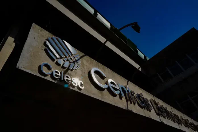 Fachada da Celesc, empresa que lançou Chamada Pública para aquisição de terrenos destinados à compensação ambiental.