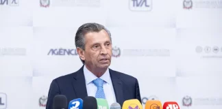 Presidente da Alesc, Júlio Garcia, fala à imprensa durante coletiva para apresentar balanço das atividades do Parlamento catarinense.