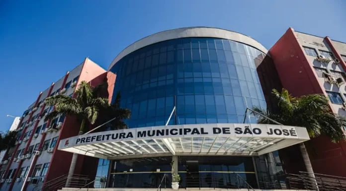 Foto da prefeitura de São José onde funcionará a Agência Reguladora