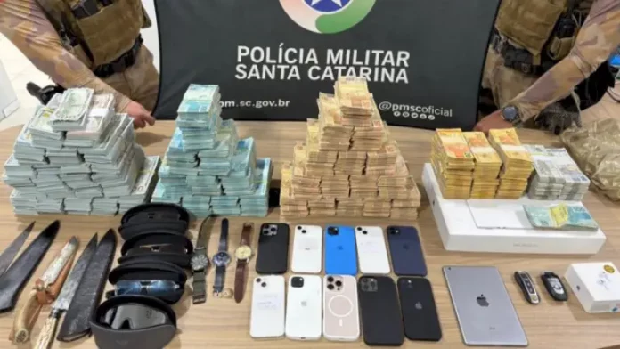 mais de R$ 5 milhões apreendidos com siuspeito de fraudes