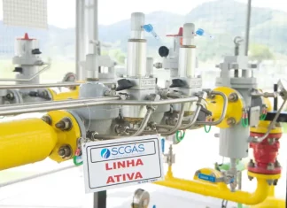 Linha de gás natural da SCGÁS em operação, ilustrando a distribuição do combustível em Santa Catarina.