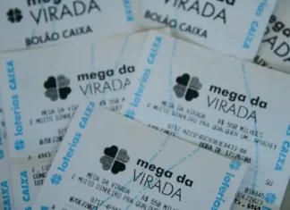 Foto mostra jogos da mega da virada 2025