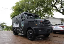 Chapecó ganha veículo blindado para reforçar a Guarda Municipal Foto do veículo blindado Tsunami da Guarda Municipal de Chapecó, usada para ilustrar o reforço na estrutura de segurança do município.