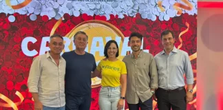 Prefeito Topázio Neto, vice-prefeita Marlene Matos e representantes da Hit Makers apresentam detalhes e programação do Carnaval 2026 em Florianópolis.