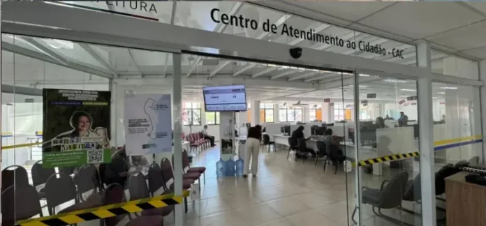 Centro atendimento PMSJ (1) Centro de Atendimento ao Cidadão da Prefeitura de São José, onde poderão ser negociados os débitos através do Programa São José em Dia