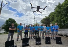 Celesc investe em drones para reforçar a segurança, a manutenção preventiva e reduzir desligamentos Equipe da Celesc testando drones