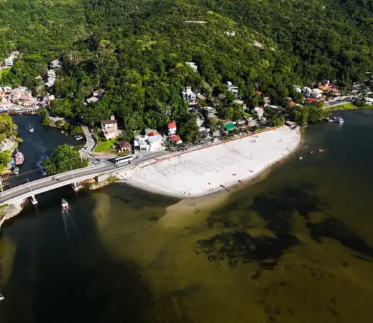 Barra da Lagoa ganha espaço de esportes e lazer estruturado em nova prainha nova área de lazer na Barra da Lagoa