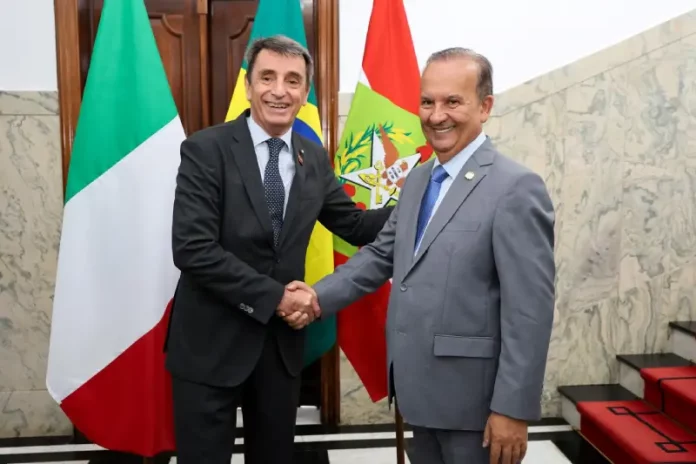 Governador Jorginho Mello e embaixador da Itália, Alessandro Cortese