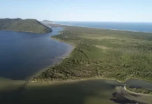 TRF-4 suspende prazo para titulação de terras do quilombo no Parque do Rio Vermelho, em Florianópolis Vista aérea das terras do Quilombo Vidal Martins, em Florianópolis, área envolvida no processo de titulação suspenso pelo TRF-4.