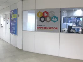Prefeitura de São José divulga orientações aos MEIs sobre as mudanças previstas para 2026 Sala do Empreendedor de São José, espaço destinado ao atendimento e orientação de MEIs para esclarecimento de dúvidas e regularização de negócios.