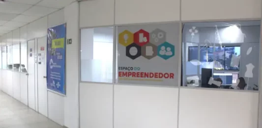 Sala do Empreendedor de São José, espaço destinado ao atendimento e orientação de MEIs para esclarecimento de dúvidas e regularização de negócios.
