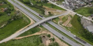 Foto aerea do Viaduto BR-101 São José, no Contorno Viário