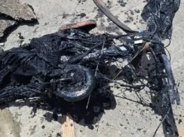 Bicicleta descartada em galeria pluvial agravava alagamentos em São José Bicicleta descartada em galeria pluvial de São José agravava alagamentos na cidade