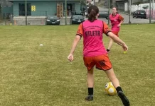 São José abre inscrições para os Jogos Escolares 2026 Atletas femininas disputam partida de futebol de campo nos Jogos Escolares 2026 em São José, promovendo esporte e integração entre estudantes