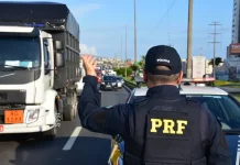 Agentes da PRF em Operação Carnaval 2026