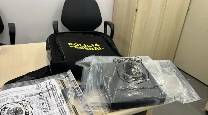 Polícia Federal recupera em MG parte dos computadores furtados do IFSC de São José Computadores do IFSC recuperados pela Polícia Federal
