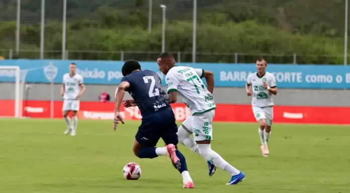 Barra vence Chapecoense no primeiro jogo da final do catarinense