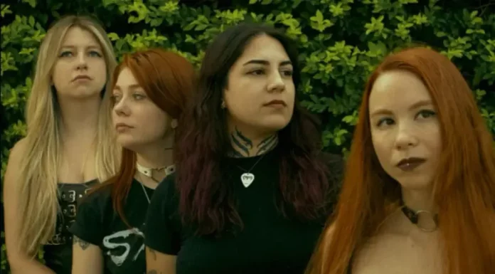 Cinco bandas catarinenses de Rock e Metal com mulheres na formação que você precisa conhecer Integrantes da Inpurge, uma das bandas femininas de Rock e Metal de Santa Catarina