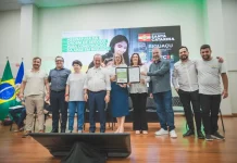 Biguaçu recebe R$ 28 milhões para obras e infraestrutura Autoridades assinam convênio que garante investimentos de R$ 28 milhões para obras e infraestrutura em Biguaçu, em parceria com o Governo do Estado de Santa Catarina.