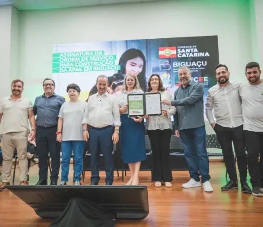 Biguaçu recebe R$ 28 milhões para obras e infraestrutura Autoridades assinam convênio que garante investimentos de R$ 28 milhões para obras e infraestrutura em Biguaçu, em parceria com o Governo do Estado de Santa Catarina.