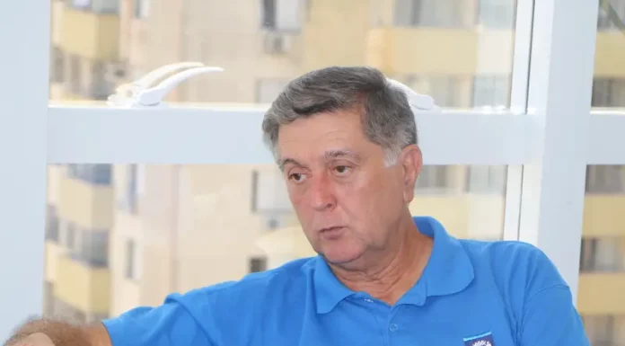 Prefeito Topázio Neto