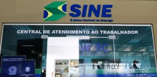 Unidade do Sine SC com central de atendimento ao trabalhador que oferece encaminhamento para vagas de emprego em Santa Catarina.