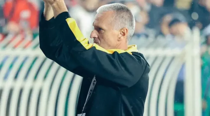 Milton Nienov novo treinador do sub-20 do Figueirense