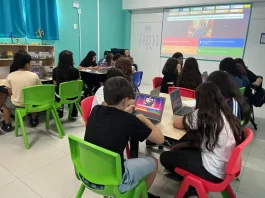Alunos do curso de Jogos Digitais em aula