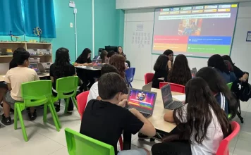 Alunos do curso de Jogos Digitais em aula