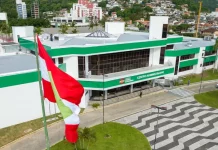 Centro Administrativo, onde os recursos do orçamento de Santa Catarina são administrados