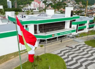 Centro Administrativo, onde os recursos do orçamento de Santa Catarina são administrados
