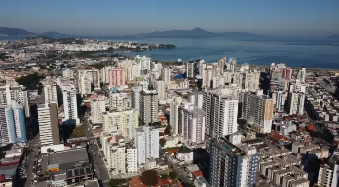 São José cria Central de Empregos para pessoas com deficiência Vista aerea de São José onde foi sancionada a lei da central de empregos a pessoas com deficiência
