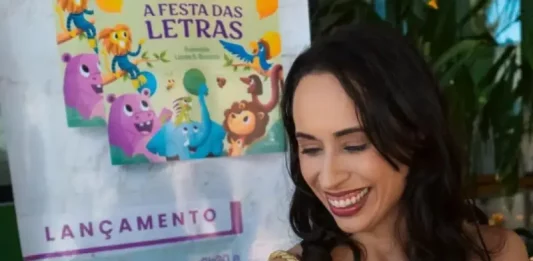 Florianópolis recebe Semana do Livro Infantil com programação gratuita Autora Maíra Pavan com seu livro “Festa das Letras",participa da Semana do Livro Infantil de Florianópolis