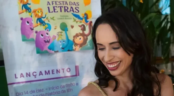 Autora Maíra Pavan com seu livro “Festa das Letras",participa da Semana do Livro Infantil de Florianópolis