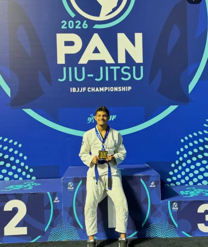 Bryan_Jiu-Jitsu-2 Bryan Dalprá de França participa do Mundial de Jiu-Jítsu