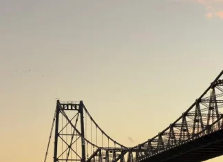 Foto da Ponte Hercílio Luz